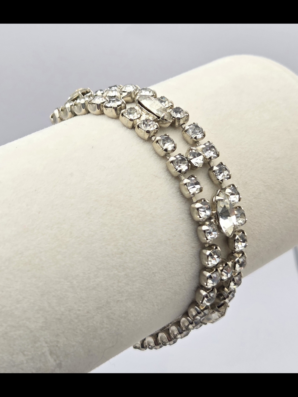 Vintage Garne Jewelry Rhinestone Bracelet Marquise & Round Clear Cut